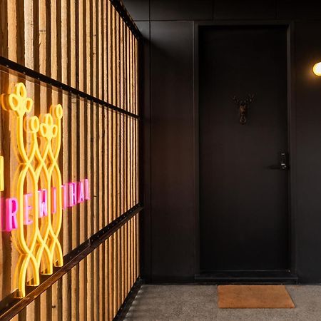 Wherewithal Luxury Suites Carlton Экстерьер фото